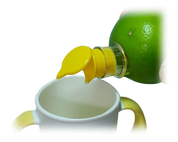 Compact Juice Extractor with Lid