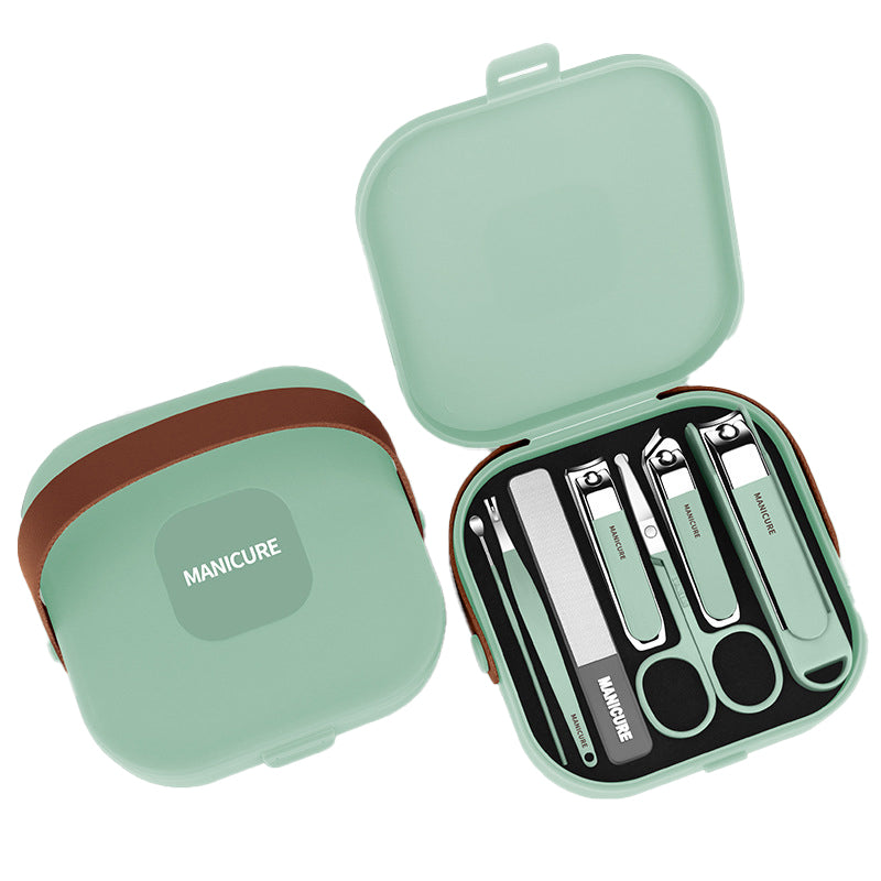 Anti-splash nail clipper set